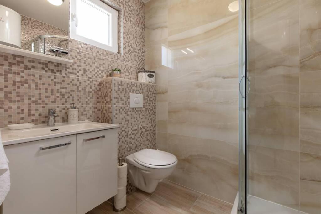 Seaview Apartment Sparkle Iskra - Povlja, Brac Povlja  Exteriör bild