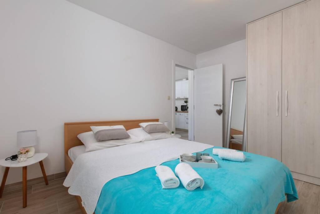 Seaview Apartment Sparkle Iskra - Povlja, Brac Povlja  Exteriör bild